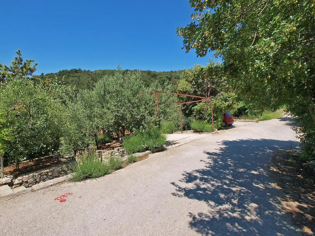 Apartments Jolanda 911 Rabac
